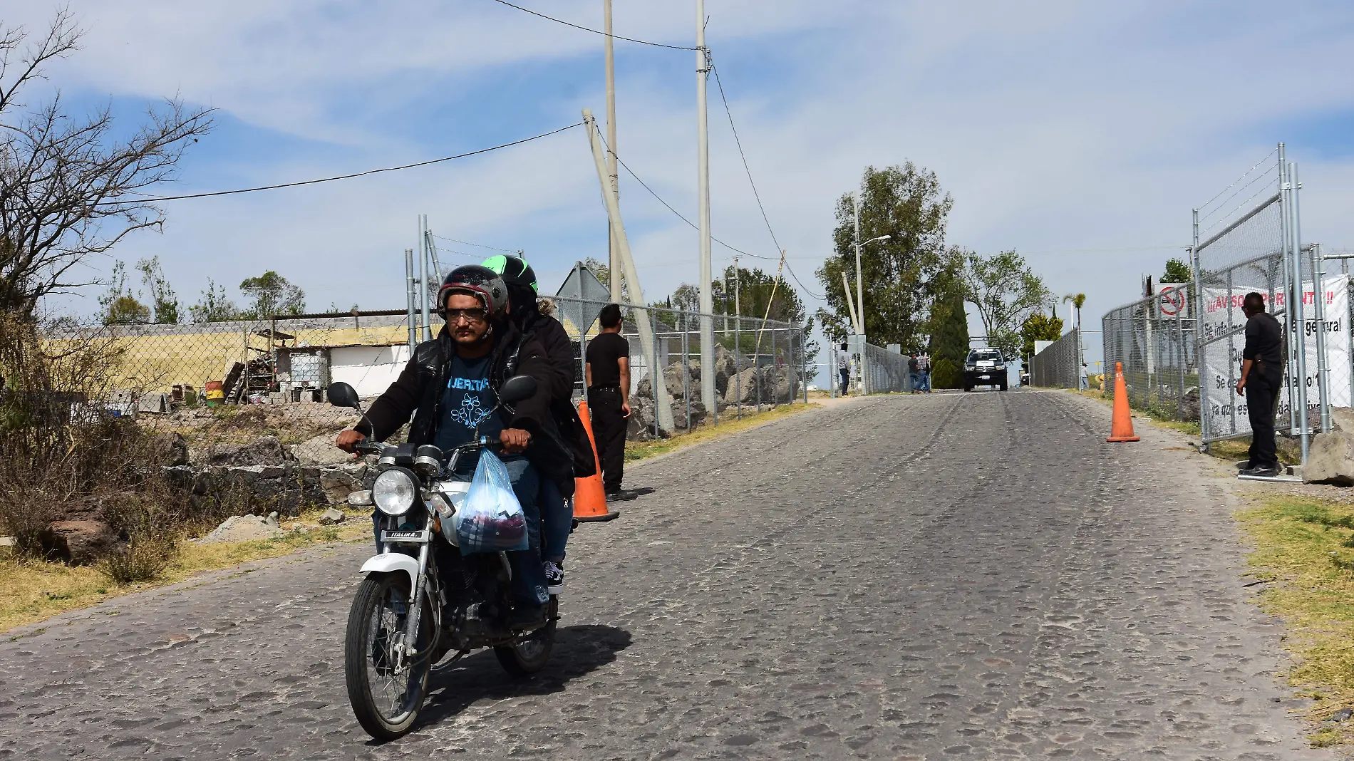 EL CAMINO SEGUIRA ABIERTO